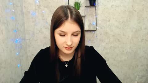 Mia online show from 02/22/25, 02:52