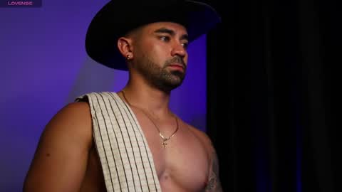 Snapshot of _mikestone chatting on 09/22/25, 10:23 soy mike online show from 09/22/25, 10:23