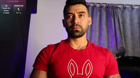 Snapshot of _mikestone chatting on 10/24/25, 11:56 soy mike online show from 10/24/25, 11:56