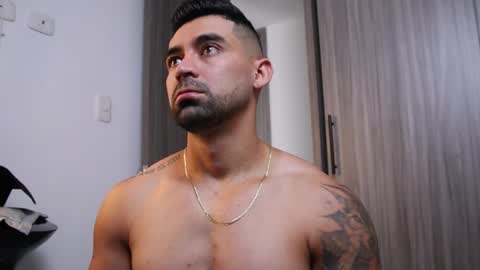 Snapshot of _mikestone chatting on 11/29/25, 01:58 soy mike online show from 11/29/25, 01:58