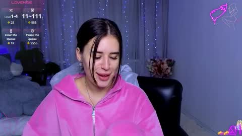 Snapshot of _mila__aa chatting on 10/02/25, 08:05 Milana online show from 10/02/25, 08:05