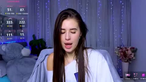 Snapshot of _mila__aa chatting on 10/03/25, 06:49 Milana online show from 10/03/25, 06:49