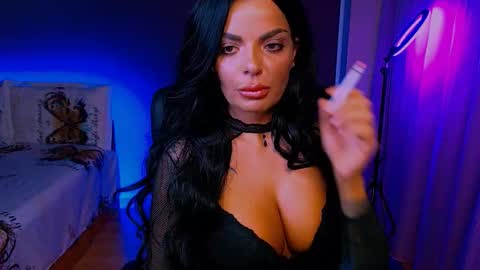 Milani online show from 11/14/25, 07:01