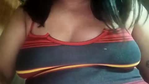 _milkytitsmomxx_ online show from 03/27/26, 05:34