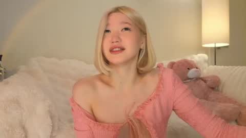 Snapshot of _milli_sun chatting on 06/05/26, 05:14 Kim online show from 06/05/26, 05:14