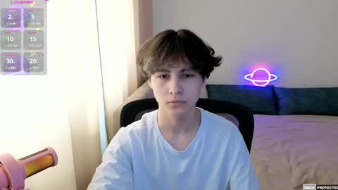 Snapshot of _milway_ chatting on 06/09/26, 02:06 Luka online show from 06/09/26, 02:06