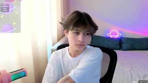 Snapshot of _milway_ chatting on 06/13/26, 04:16 Luka online show from 06/13/26, 04:16