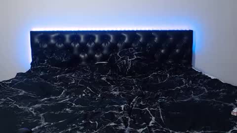 Snapshot of _mimi_mikey_ chatting on 11/05/25, 05:24 mikey and mia online show from 11/05/25, 05:24