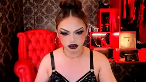 Raven Strauss online show from 07/28/26, 08:52