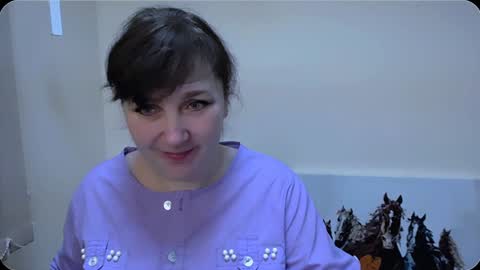 Snapshot of _miranda_sun chatting on 12/18/24, 12:51 Miranda online show from 12/18/24, 12:51