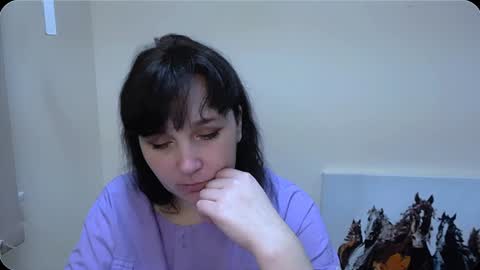 Snapshot of _miranda_sun chatting on 12/19/24, 02:02 Miranda online show from 12/19/24, 02:02