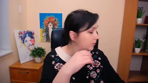 Snapshot of _miranda_sun chatting on 02/14/25, 07:38 Miranda online show from 02/14/25, 07:38