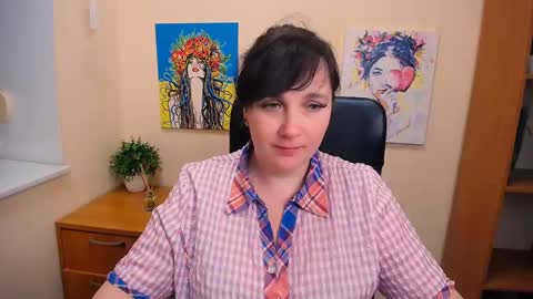 Snapshot of _miranda_sun chatting on 03/02/25, 02:54 Miranda online show from 03/02/25, 02:54
