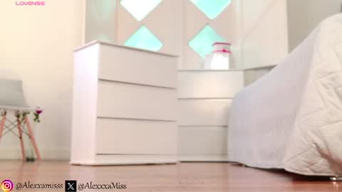 _miss_alexxxa online show from 06/15/26, 07:38