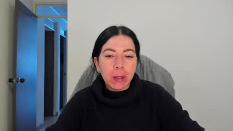 _miss_coco_ online show from 09/29/25, 12:32