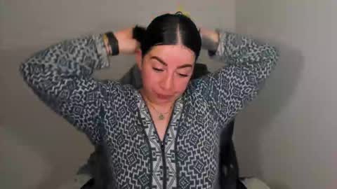 _miss_coco_ online show from 10/01/25, 02:17