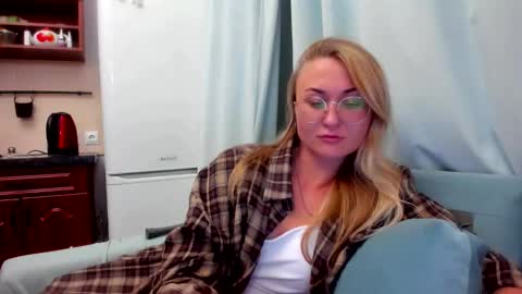 Eva online show from 09/11/25, 07:47