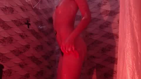 karoline uwu online show from 12/14/25, 03:39