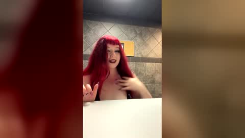Snapshot of _miss_marie_ chatting on 01/08/26, 04:15 _miss_marie_ online show from 01/08/26, 04:15
