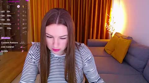 Mia online show from 03/04/25, 08:24