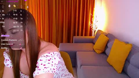 Mia online show from 03/06/25, 10:52