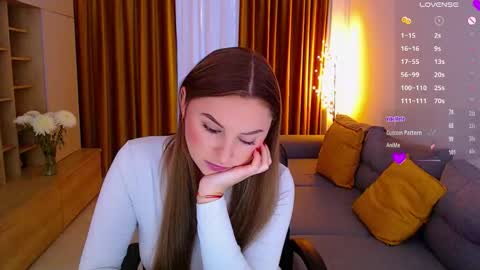 Mia online show from 10/25/25, 08:00