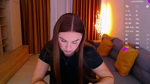 Mia online show from 11/07/25, 10:15