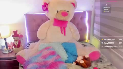 Emi   online show from 01/16/25, 03:23