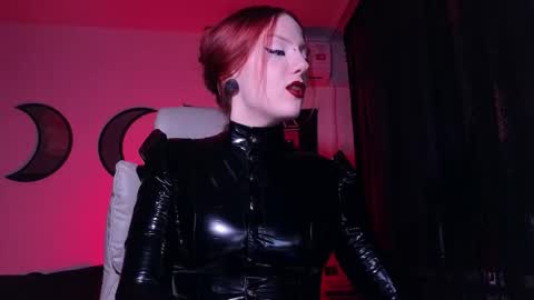 Miss Eva. if anyone in NYK to fuck here is sissy sn -  online show from 10/28/25, 10:34