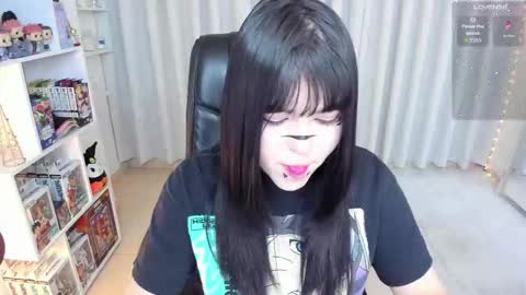 Snapshot of _misshoneyxx chatting on 11/08/25, 05:07 Hanna Idependent Model online show from 11/08/25, 05:07