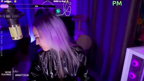 Snapshot of _mistress__ chatting on 10/04/25, 04:27 Mistress Milana online show from 10/04/25, 04:27