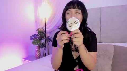 _misty_bl0od online show from 07/04/26, 04:29