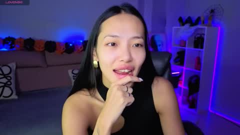 Snapshot of _miura_ chatting on 10/29/25, 01:19 MIURA online show from 10/29/25, 01:19