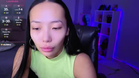 Snapshot of _miura_ chatting on 11/28/25, 01:19 MIURA online show from 11/28/25, 01:19