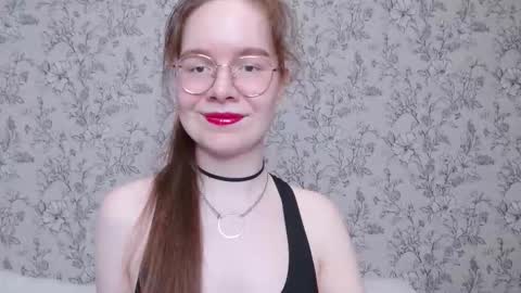 Snapshot of _mizuka_ chatting on 11/11/25, 05:24 mizuka online show from 11/11/25, 05:24