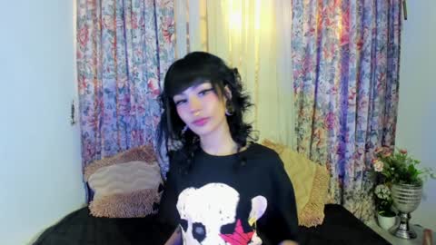 mizuki  online show from 12/17/24, 06:53