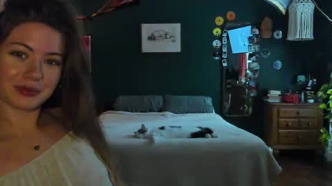 mouse online show from 07/09/26, 06:01