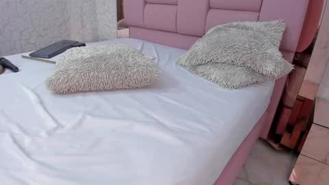 _molly_rosse_ online show from 01/03/25, 04:06
