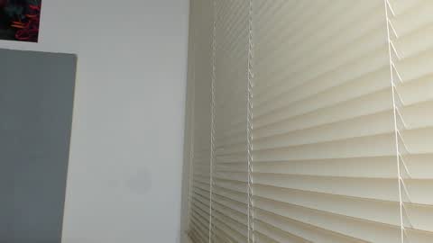 _molly_rosse_ online show from 11/29/25, 11:57