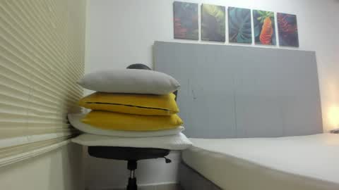 _molly_rosse_ online show from 04/29/26, 12:31