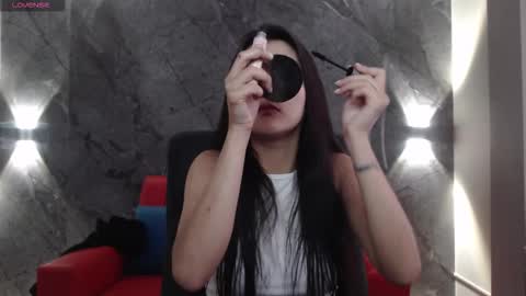 Monserrate online show from 10/24/25, 10:55