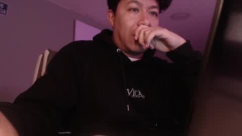 Snapshot of _mr_panda_ chatting on 02/15/25, 01:53 Panda online show from 02/15/25, 01:53