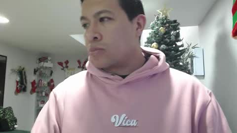 Snapshot of _mr_panda_ chatting on 11/15/25, 11:32 Panda online show from 11/15/25, 11:32