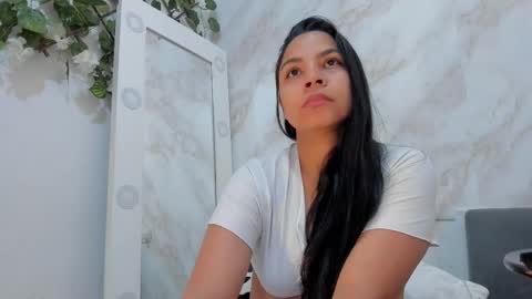 Snapshot of _nanny_1 chatting on 09/26/25, 11:53 Nanny online show from 09/26/25, 11:53