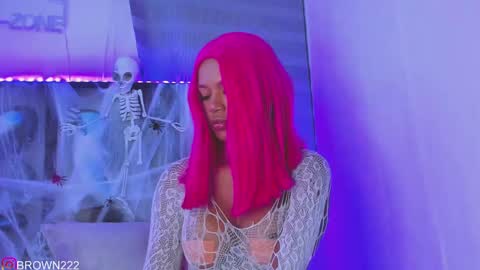 Snapshot of _naomibrown_ chatting on 10/06/25, 02:53 naomi brown online show from 10/06/25, 02:53