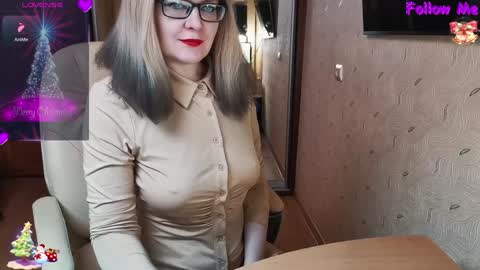 Snapshot of _natali_ chatting on 01/23/25, 04:19 MagicWoman online show from 01/23/25, 04:19