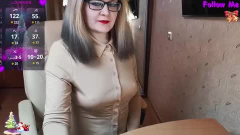 Snapshot of _natali_ chatting on 02/10/25, 03:03 MagicWoman online show from 02/10/25, 03:03