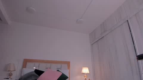  Natasha online show from 12/14/24, 12:01
