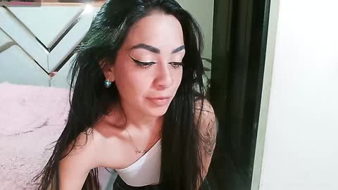 Natasha Rodriguez independent model online show from 02/06/25, 07:24