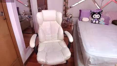 Natasha Rodriguez independent model online show from 10/23/25, 06:50